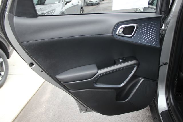 Used 2023 Kia Soul EX image 22