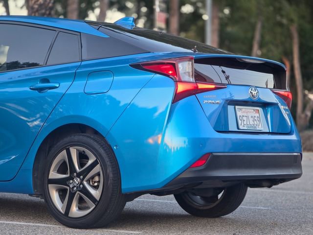 Used 2022 Toyota Prius XLE FWD image 16