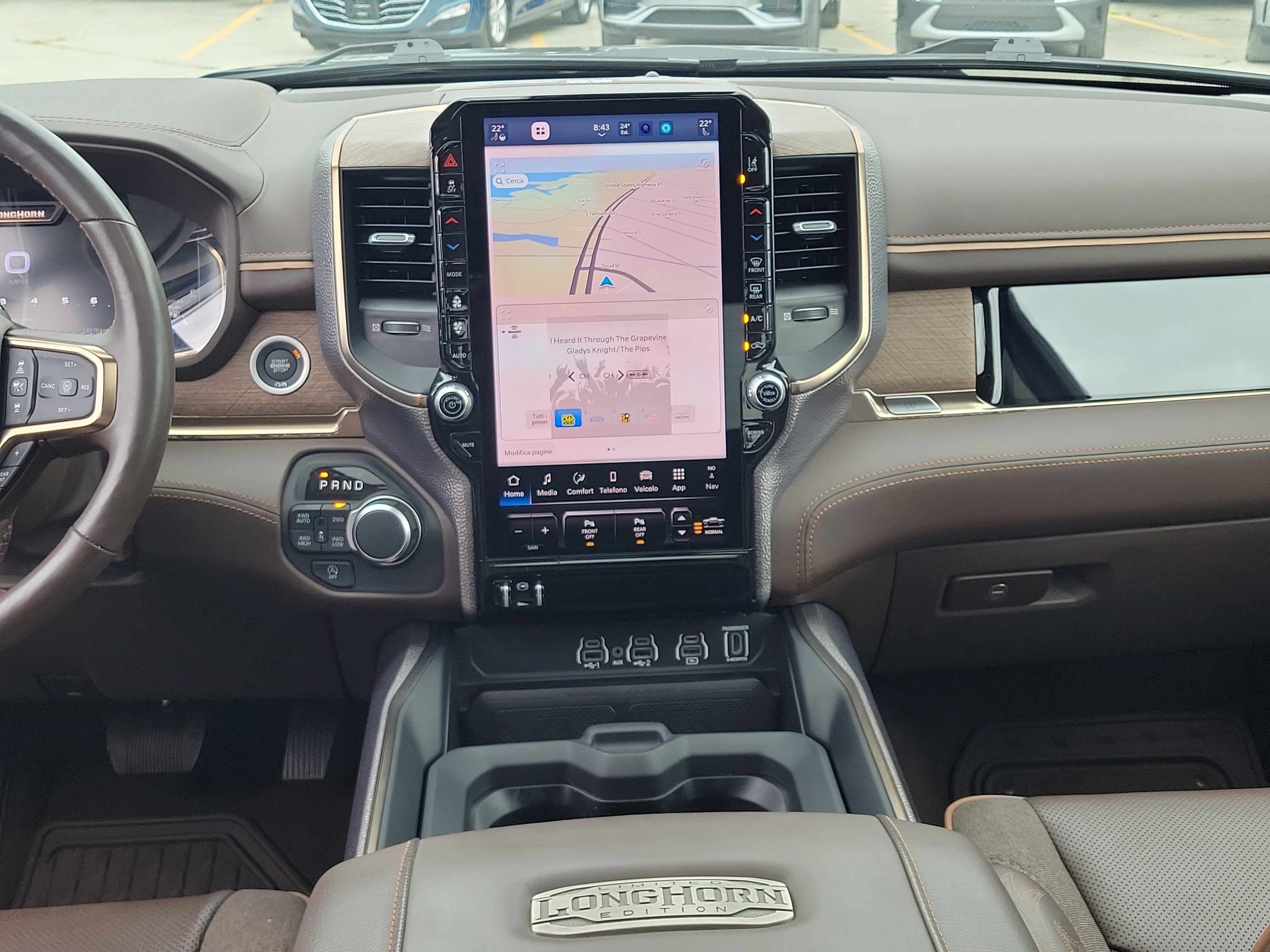Used 2025 RAM 1500 Limited AWD/4WD image 19