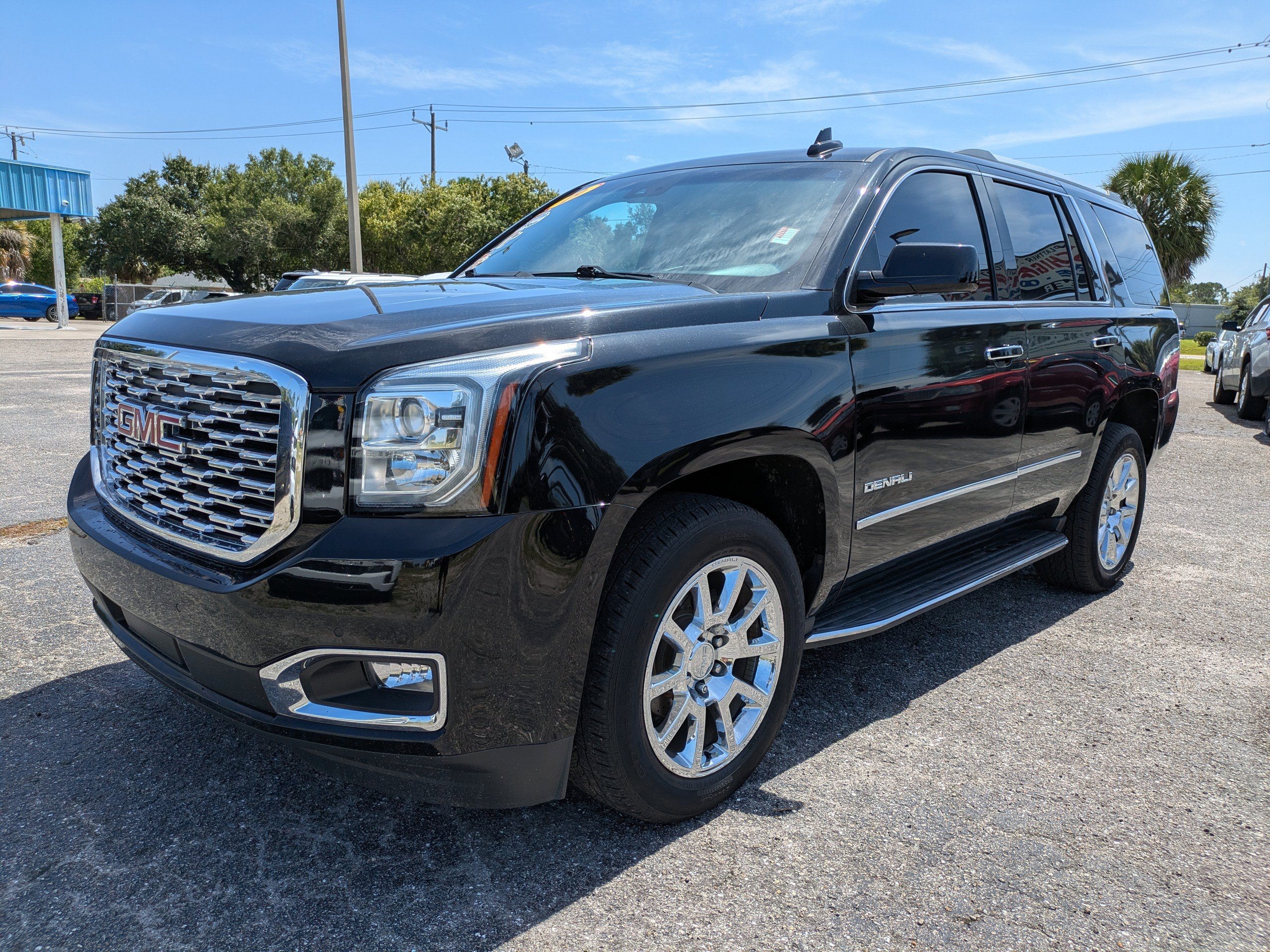 Used 2019 GMC Yukon Denali w/ Open Road Package image 7