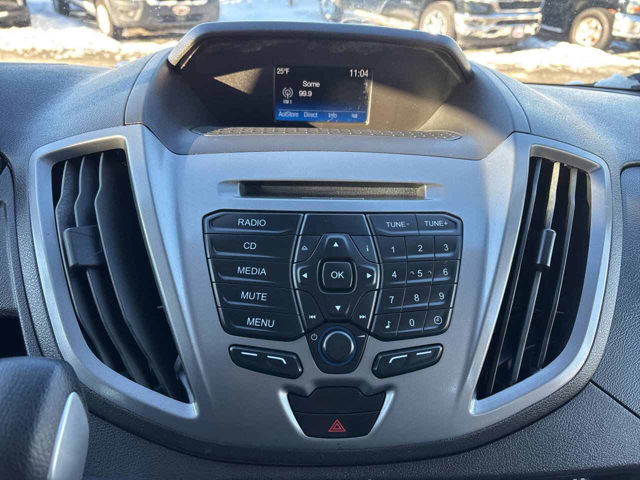 Used 2017 Ford Transit 350 XLT image 21