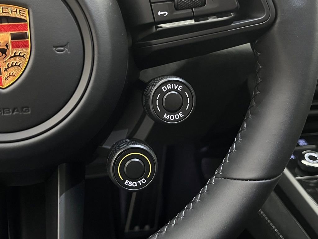 Used 2025 Porsche 911 GT3 RS image 15