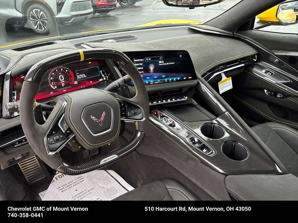 New 2026 Chevrolet Corvette Z06 w/ Stealth Interior Trim Package RWD image 17