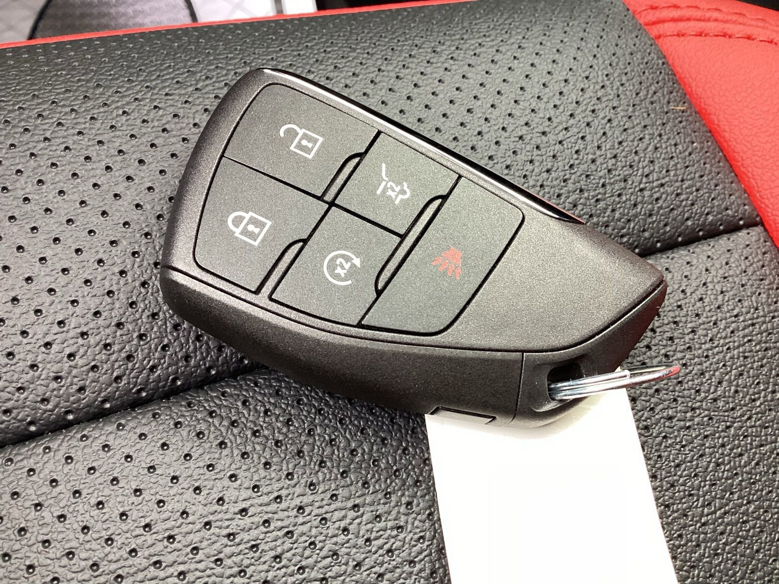 New 2026 Chevrolet Equinox EV RS image 13