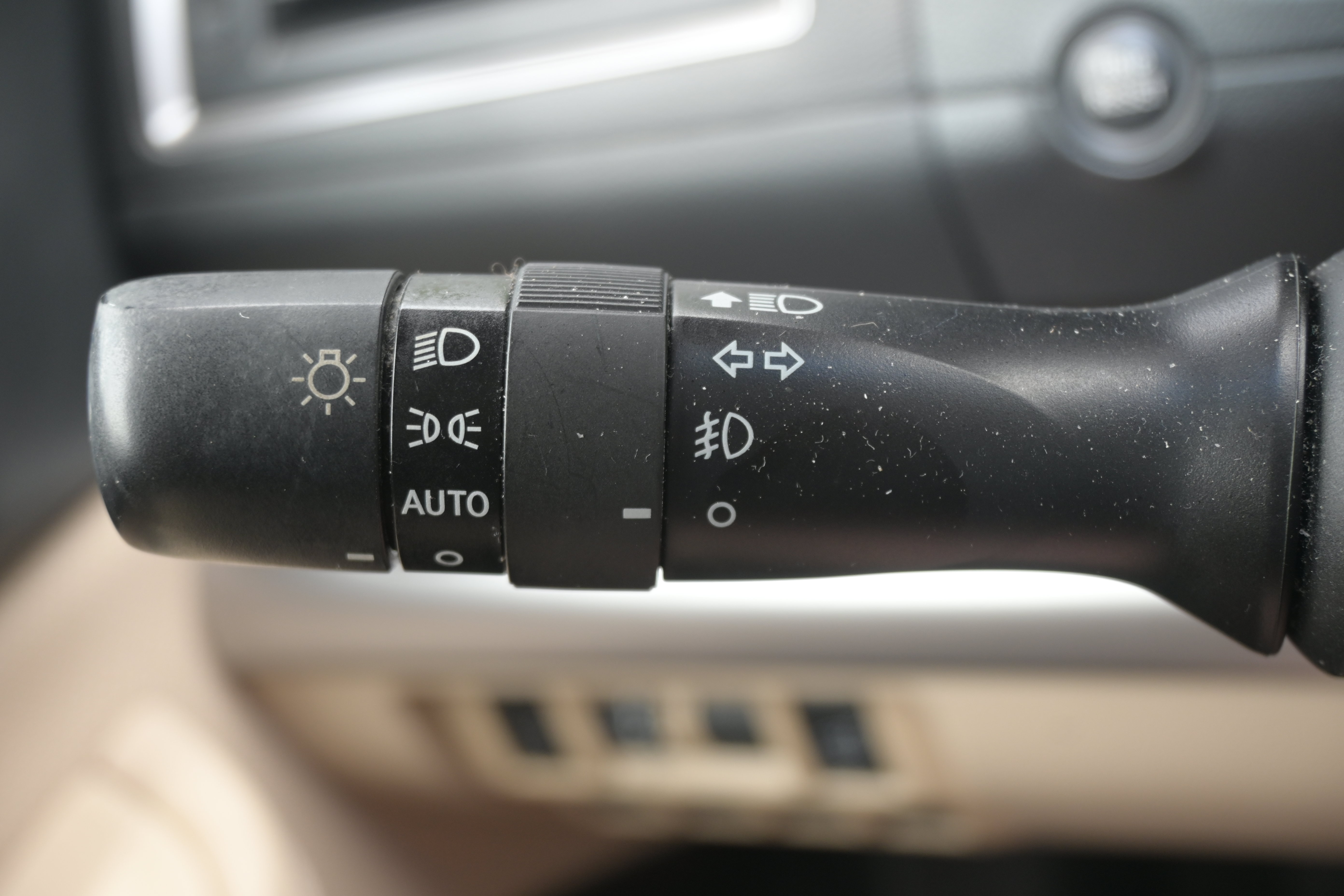 Used 2015 Subaru Outback 2.5i Limited AWD/4WD image 29
