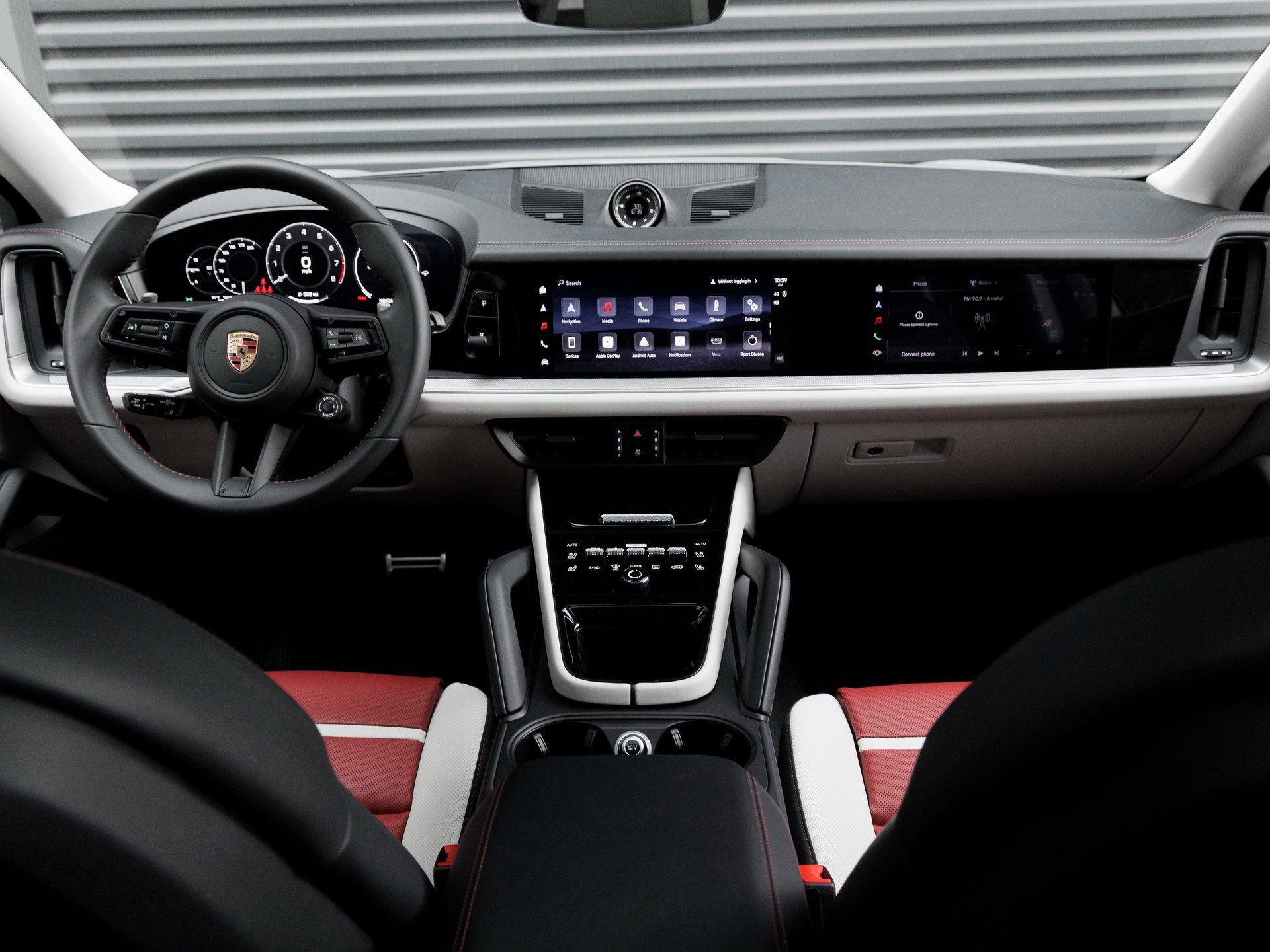 New 2026 Porsche Cayenne S image 17