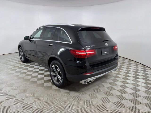 Used 2019 Mercedes-Benz GLC 300 4MATIC image 5