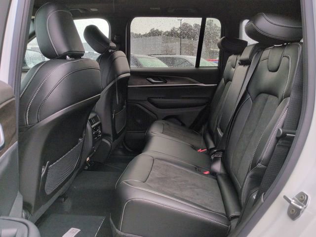 New 2026 Jeep Grand Cherokee Altitude RWD image 12