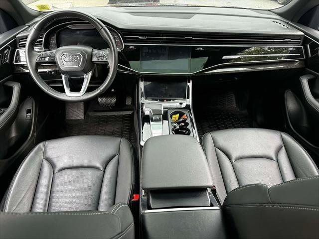 Used 2023 Audi Q8 Prestige w/ Prestige Package AWD/4WD image 19