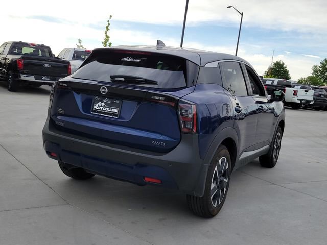 Used 2025 Nissan Kicks SV AWD/4WD image 5