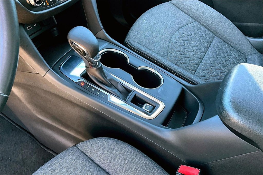 Used 2024 Chevrolet Equinox LT image 15