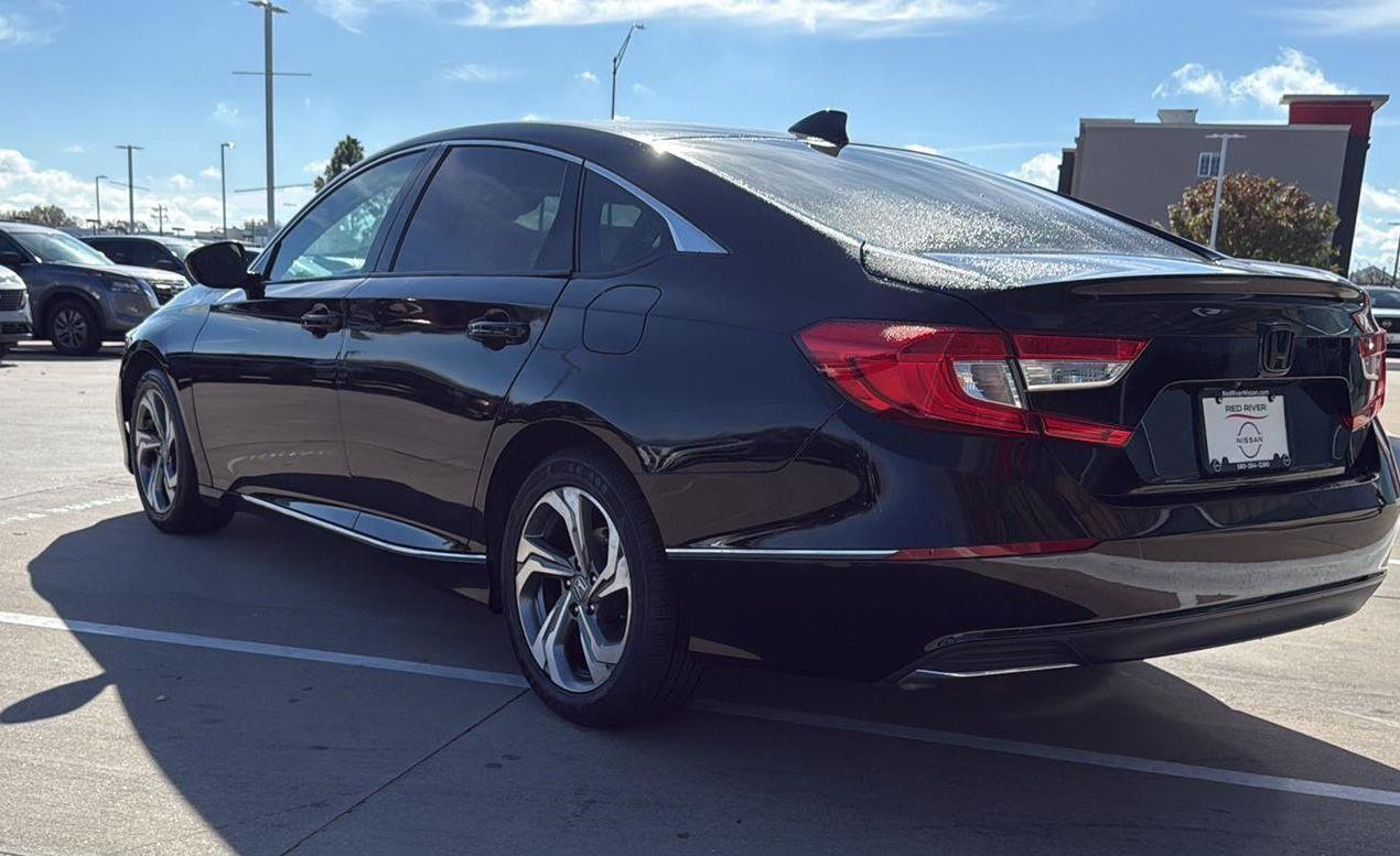Used 2019 Honda Accord EX image 9