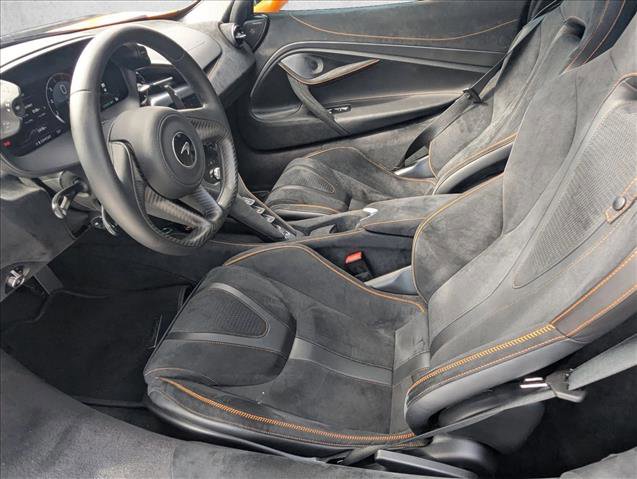 Used 2025 McLaren 750S image 16