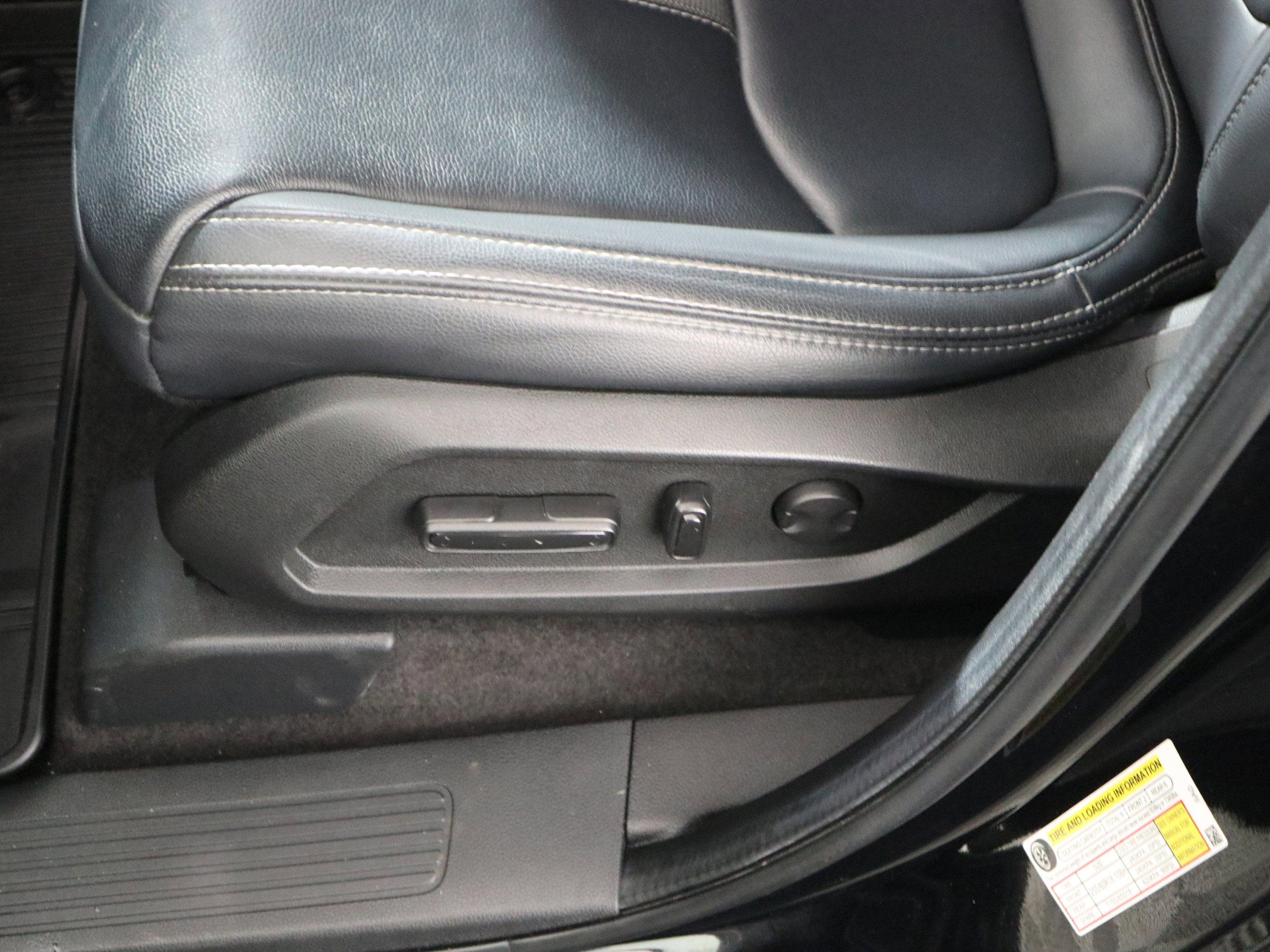 Used 2024 Honda Pilot EX-L image 22