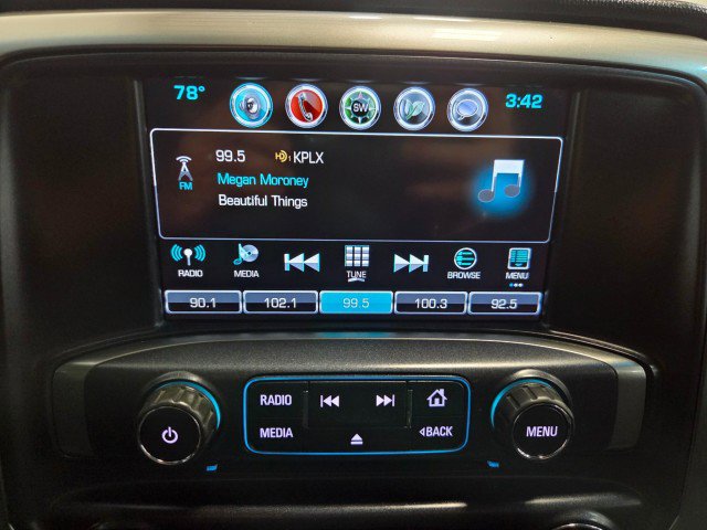 Used 2018 Chevrolet Silverado 1500 LT w/ LT Eassist Package AWD/4WD image 52