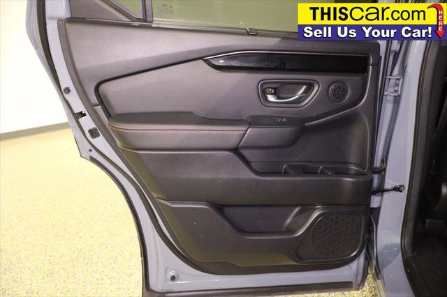Used 2025 Honda Pilot TrailSport image 38