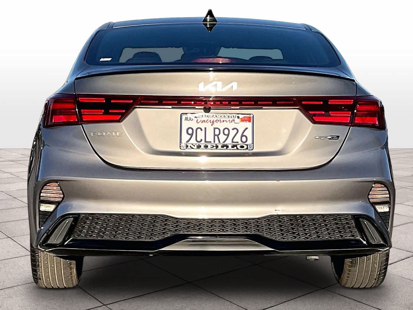 Used 2023 Kia Forte GT-Line w/ GT-Line Technology Package FWD image 7