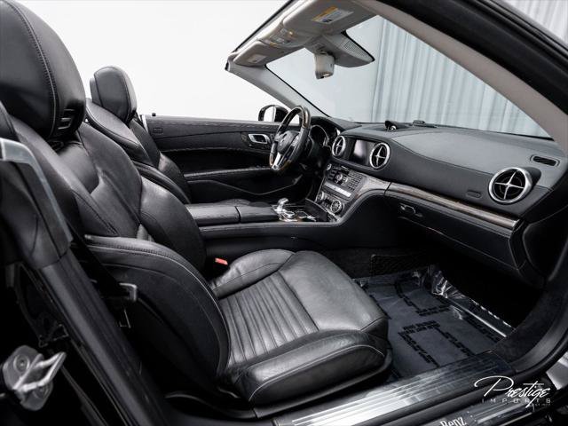 Used 2015 Mercedes-Benz SL 550 image 40