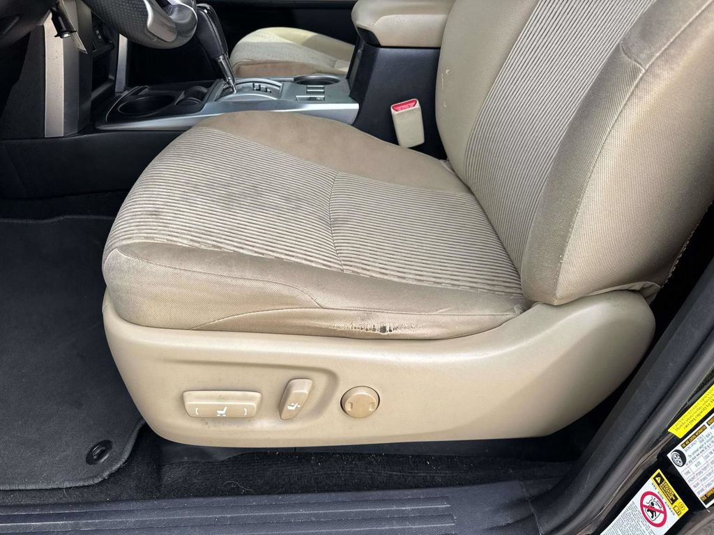 Used 2016 Toyota 4Runner SR5 RWD image 37