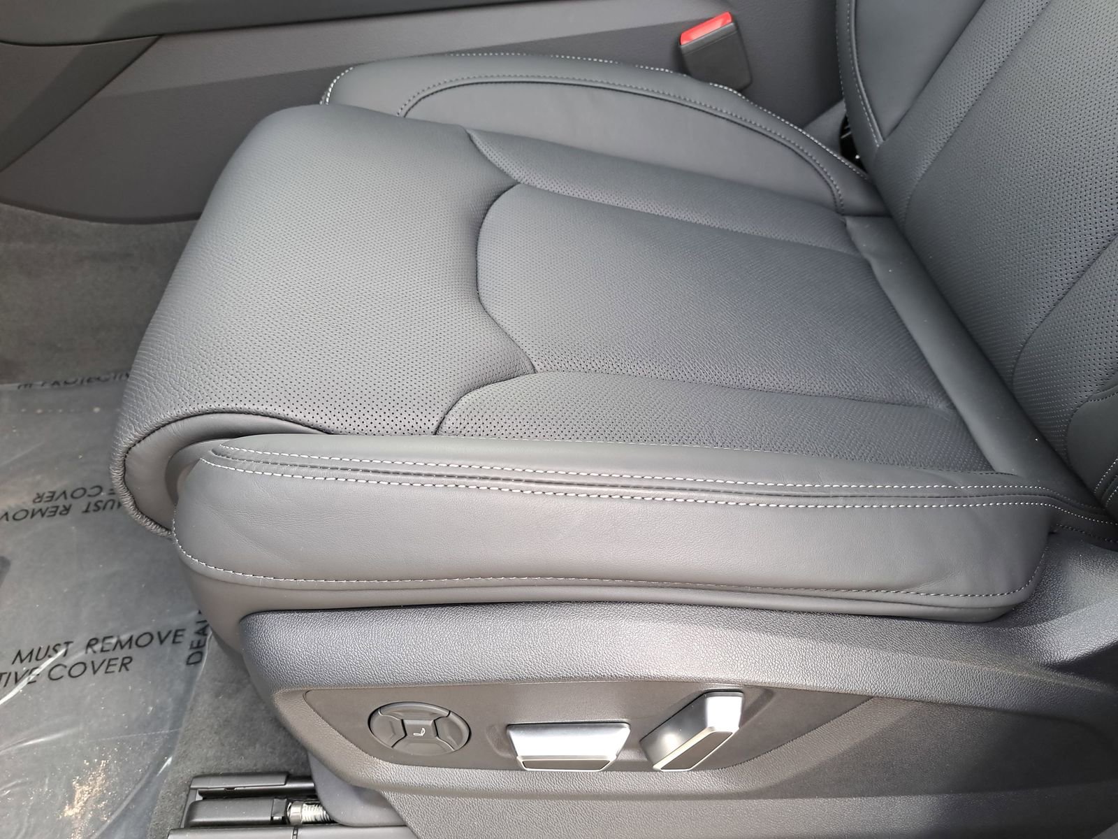 New 2026 Audi Q8 Prestige image 32