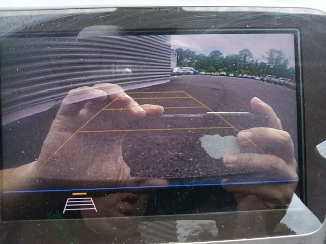 Used 2019 Chevrolet Malibu LT FWD image 23