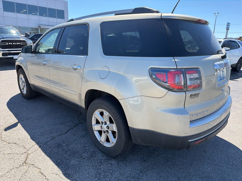 Used 2016 GMC Acadia SLE FWD image 4