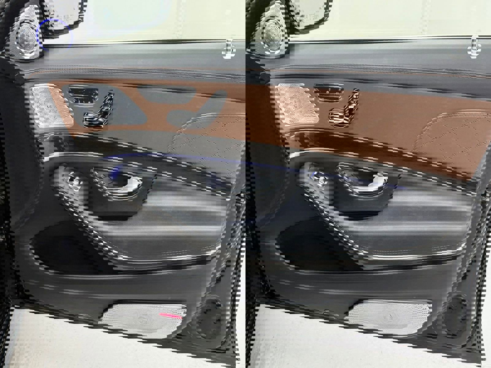 Used 2017 Mercedes-Benz Maybach S 550 4MATIC image 14