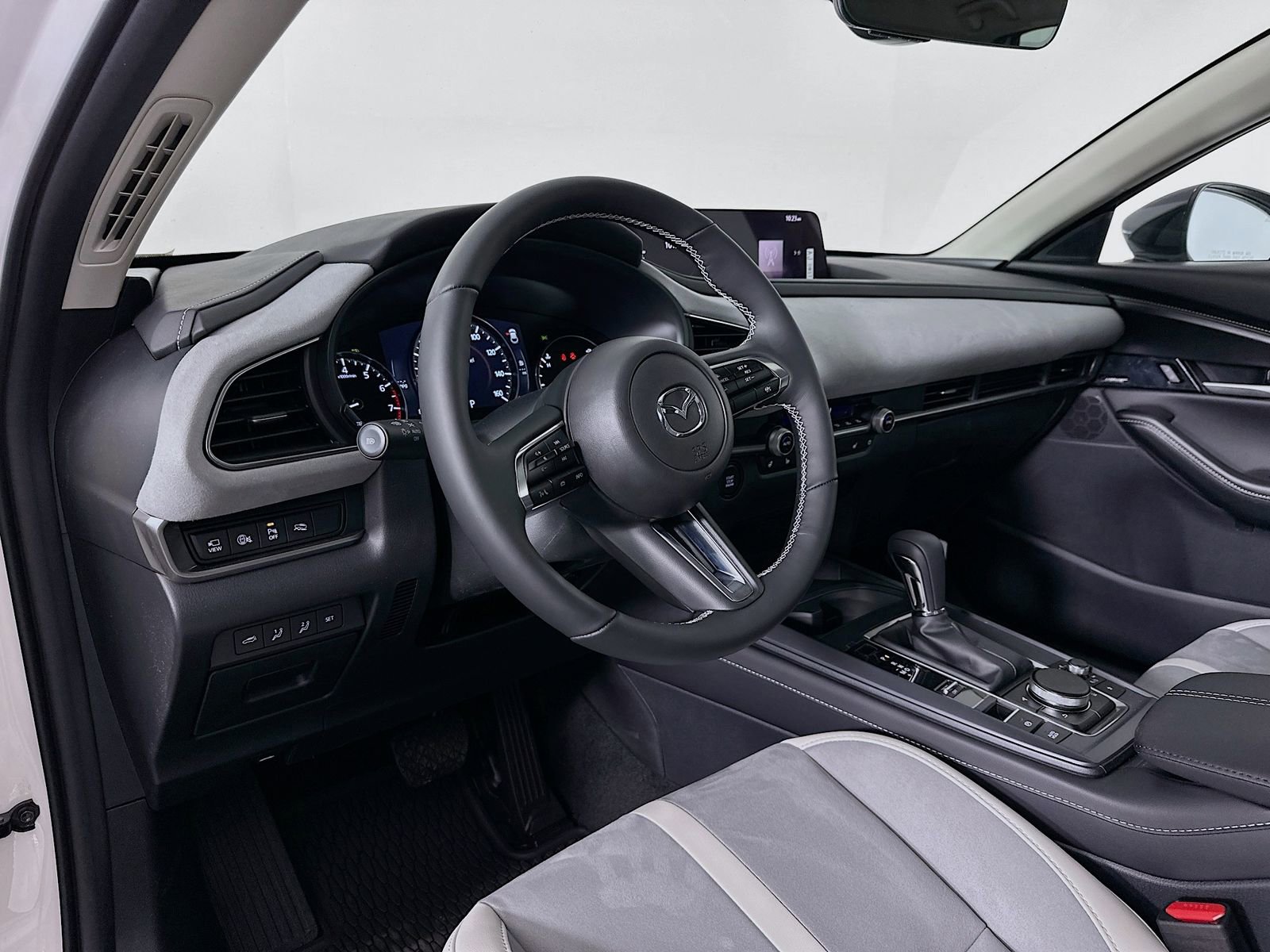 New 2026 MAZDA CX-30 Aire Edition AWD/4WD image 9