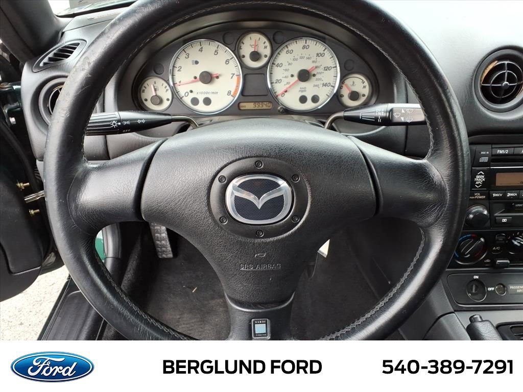 Used 2002 MAZDA MX-5 Miata image 21