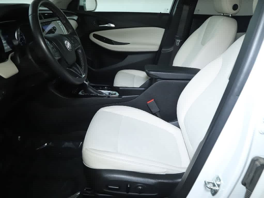 Used 2020 Buick Encore GX Preferred w/ Cold Weather Comfort Package AWD/4WD image 18