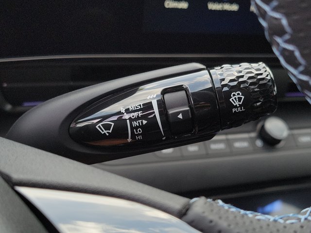 New 2026 Hyundai Elantra N FWD image 25