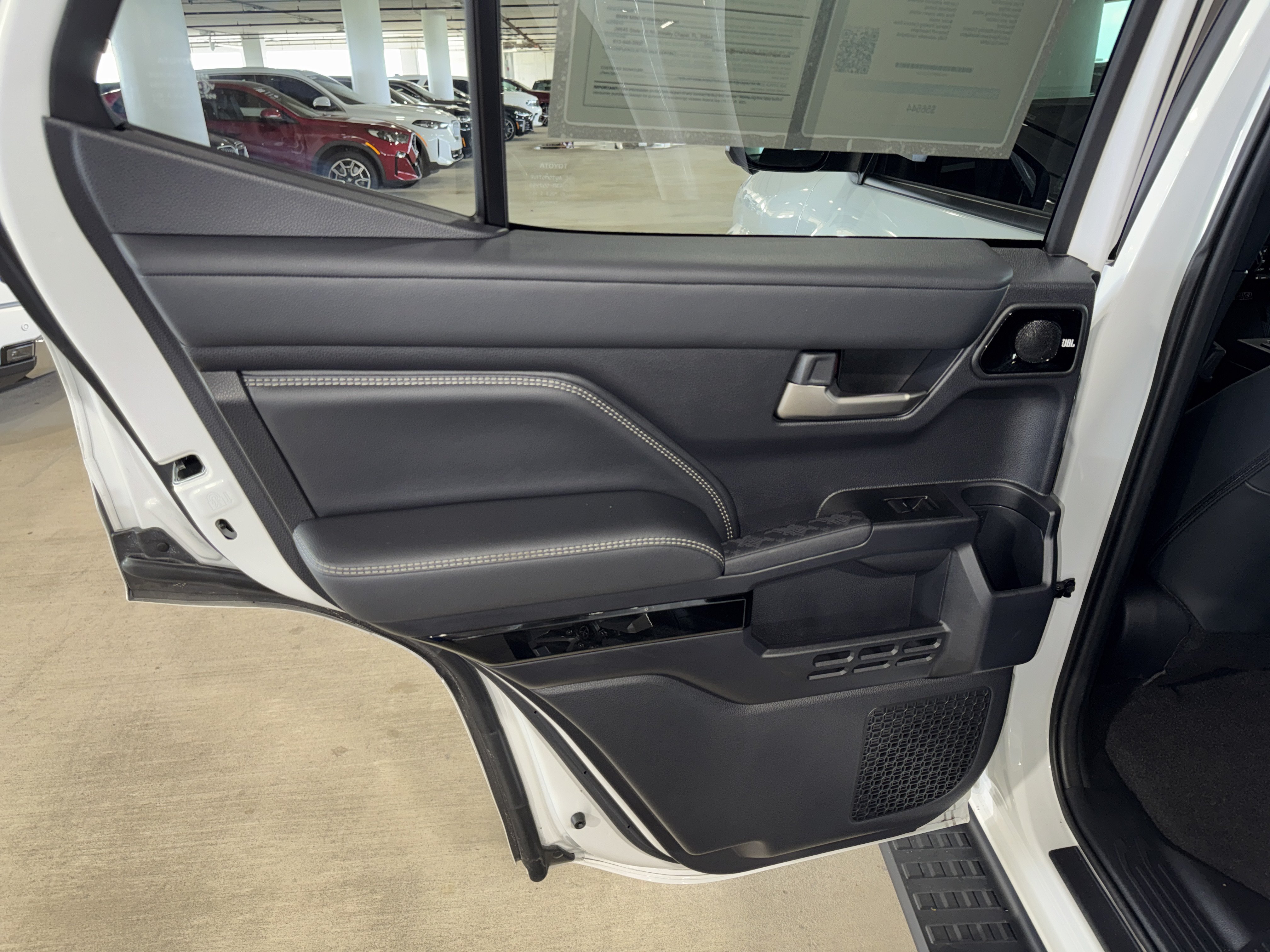 Used 2025 Toyota 4Runner Limited AWD/4WD image 16