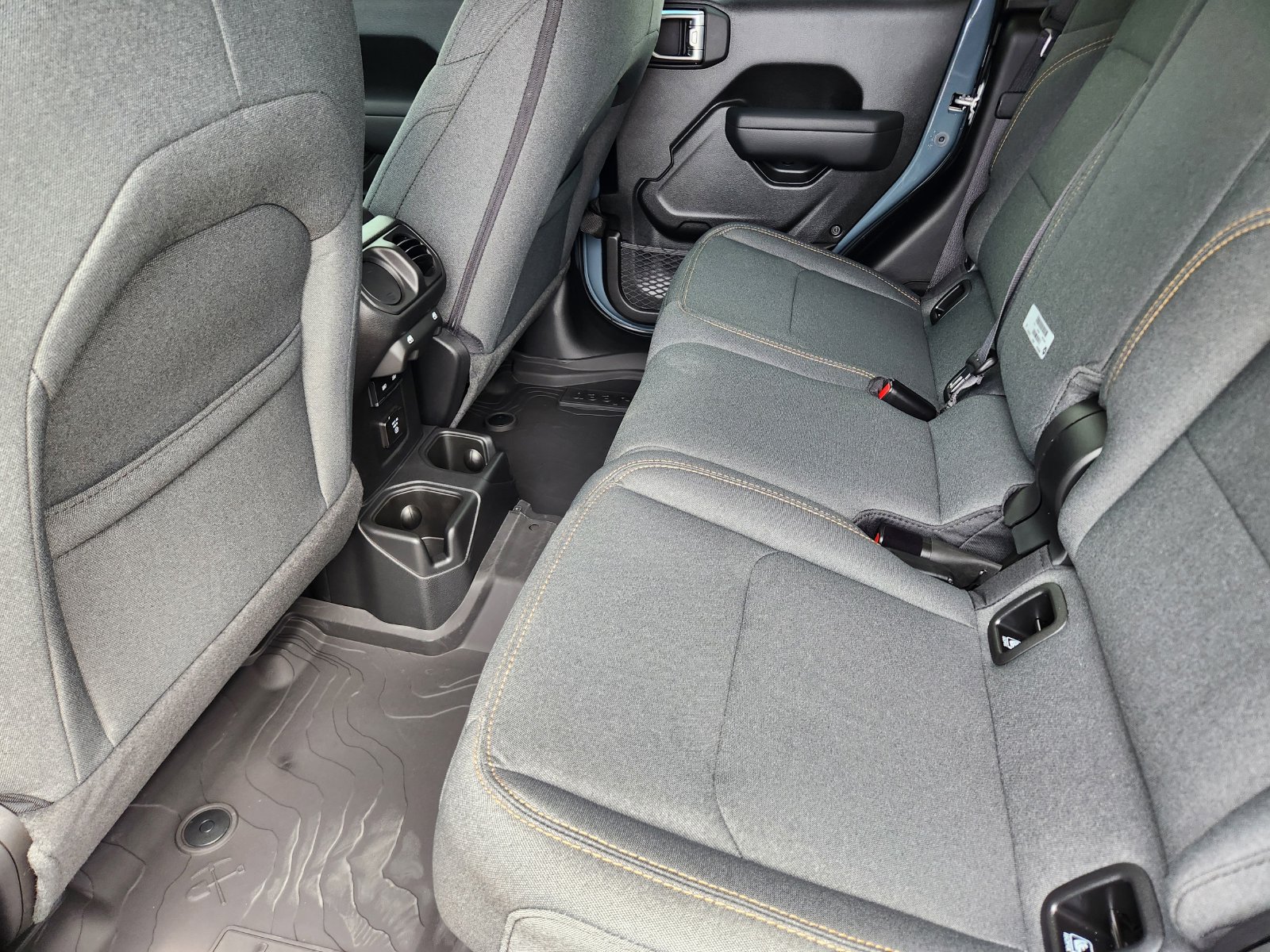 New 2026 Jeep Gladiator Sport AWD/4WD image 24