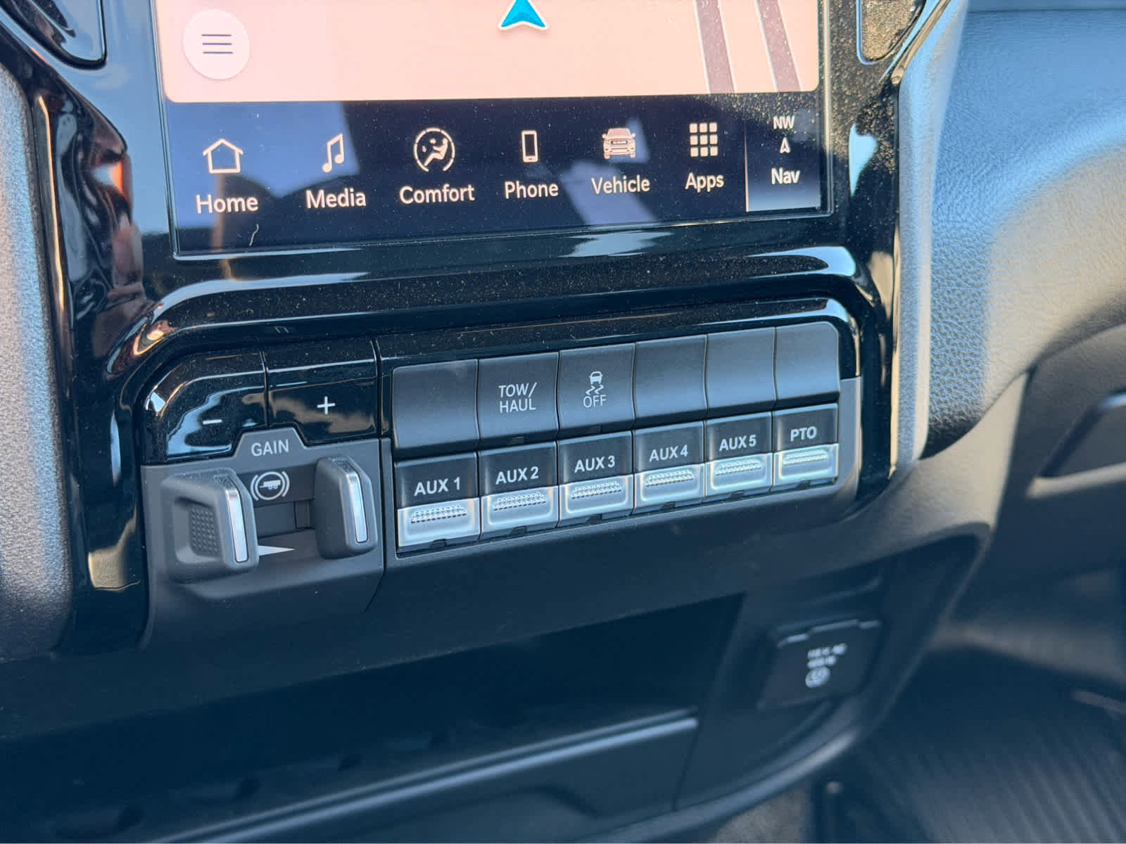 New 2026 RAM 3500 Tradesman image 18