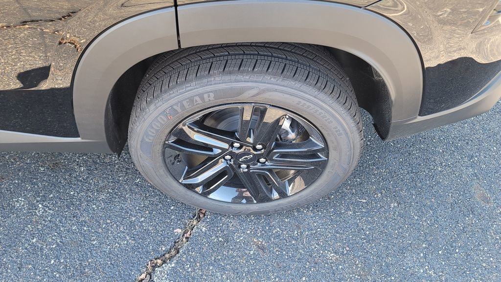 New 2026 Chevrolet Trax ACTIV w/ Driver Confidence Package image 8