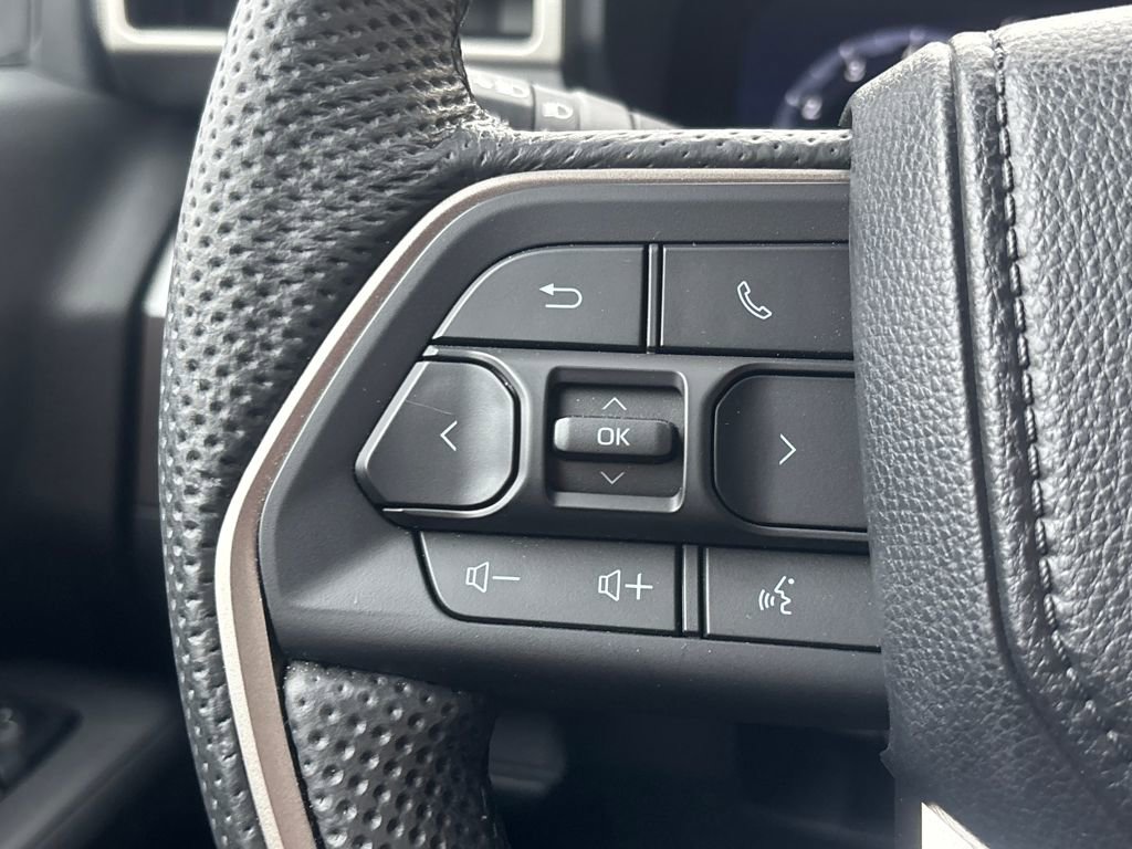 Used 2024 Toyota Tacoma TRD Sport w/ TRD Sport Upgrade Package image 19