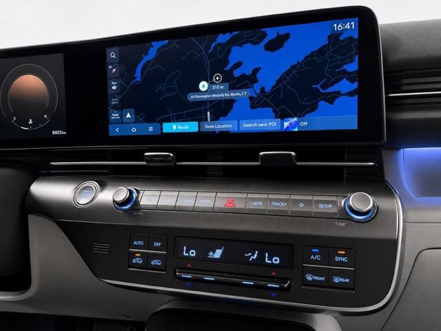 Used 2025 Hyundai Kona Limited AWD/4WD image 23