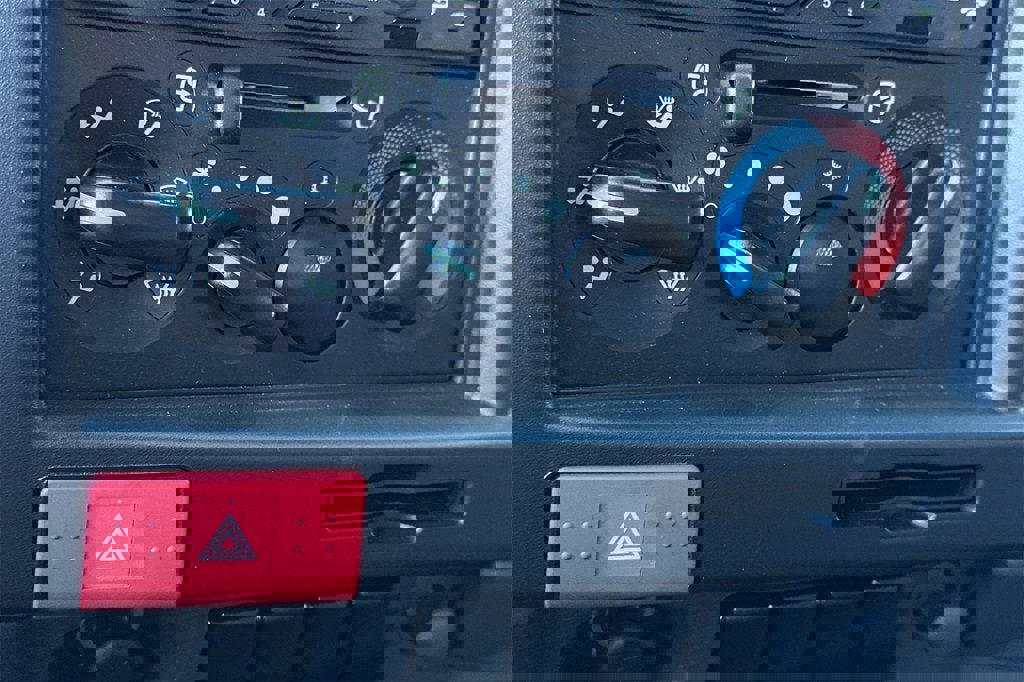 New 2024 Chevrolet Low Cab Forward image 18