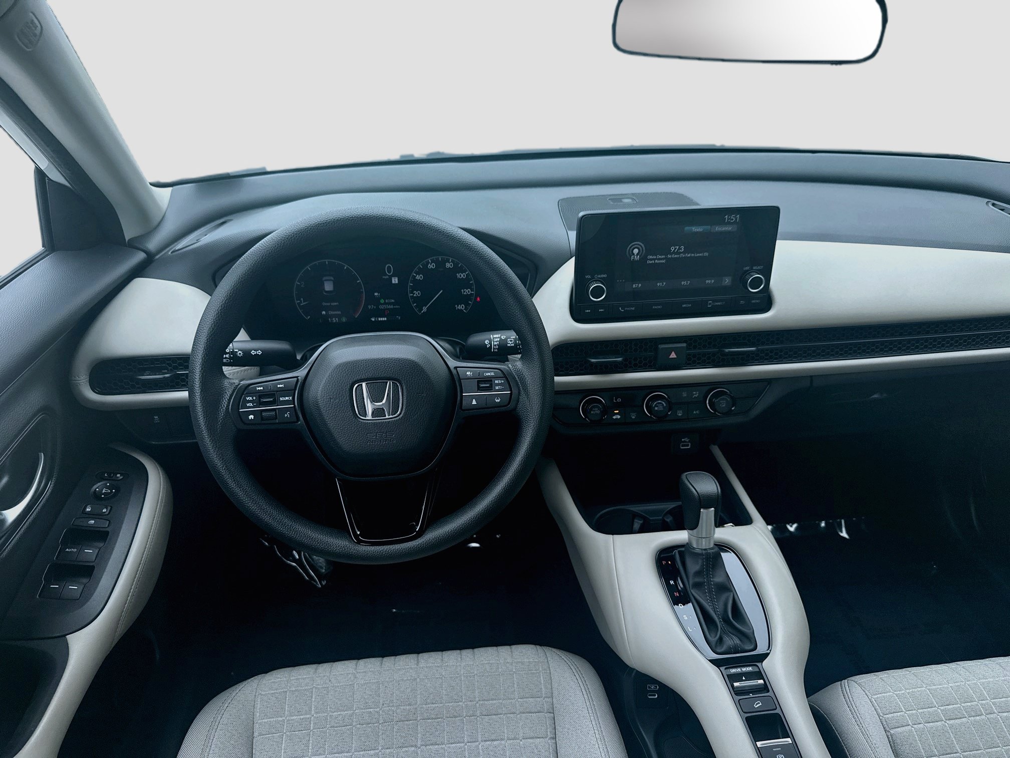 Used 2025 Honda HR-V LX image 18