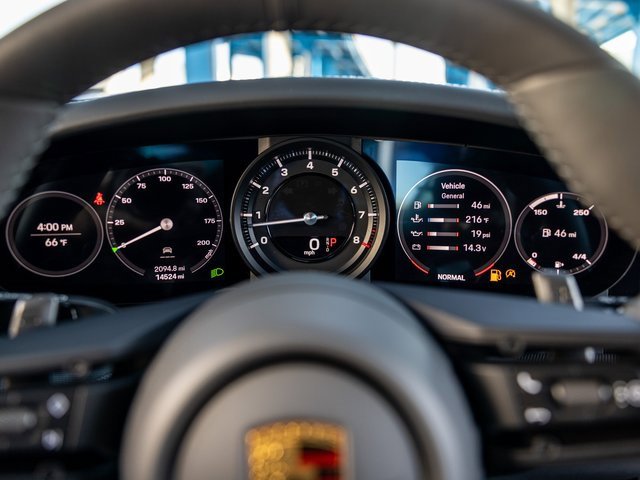 Certified 2022 Porsche 911 Carrera S image 24