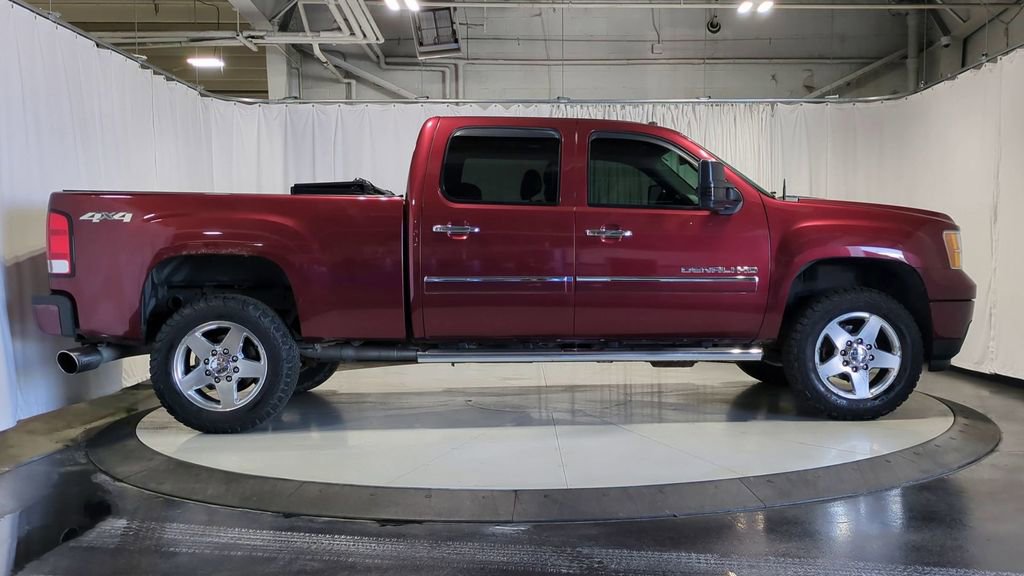 Used 2014 GMC Sierra 2500 Denali image 11