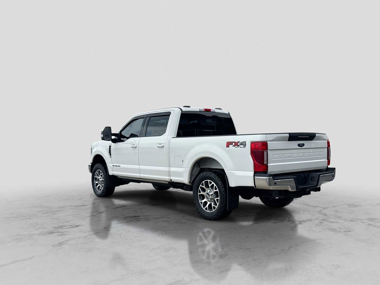 Used 2020 Ford F250 Lariat w/ Lariat Ultimate Package AWD/4WD image 4