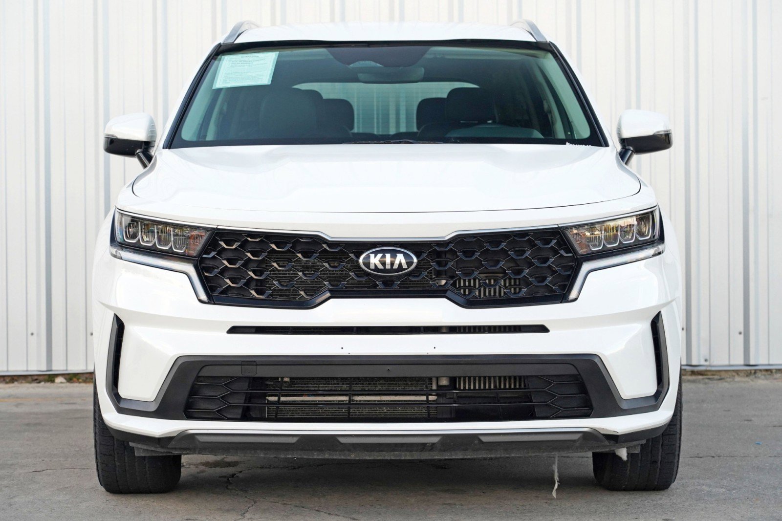 Used 2021 Kia Sorento S image 6