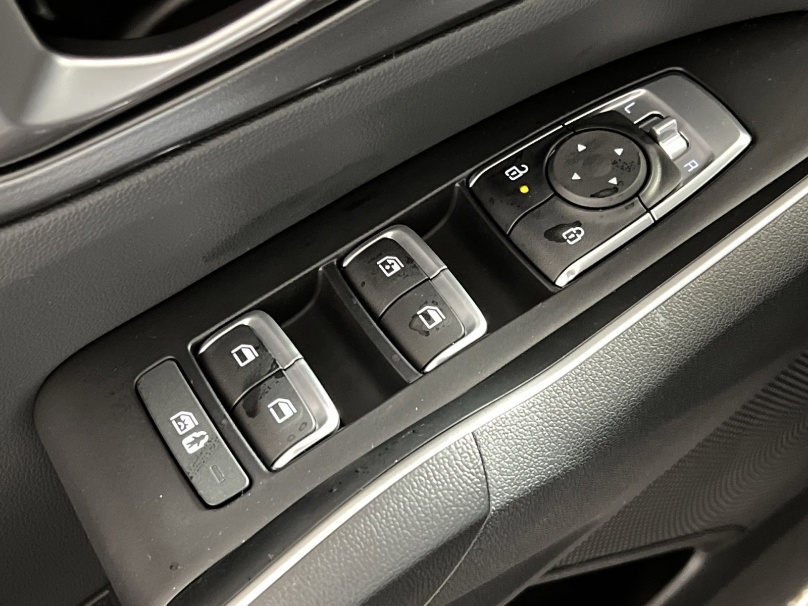 New 2026 Kia Sorento LX image 13