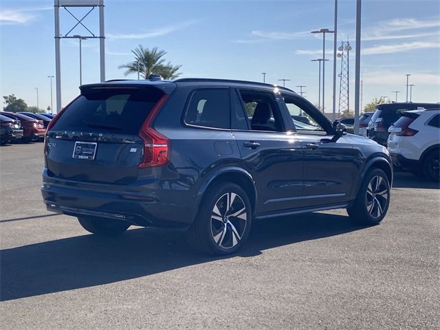 Used 2022 Volvo XC90 T8 R-Design w/ Advanced Package image 7