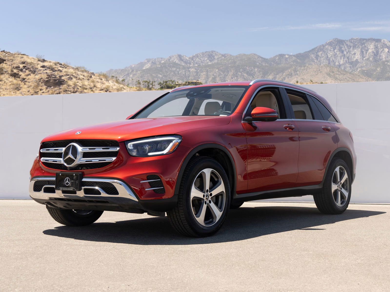 Used 2021 Mercedes-Benz GLC 300 image 1