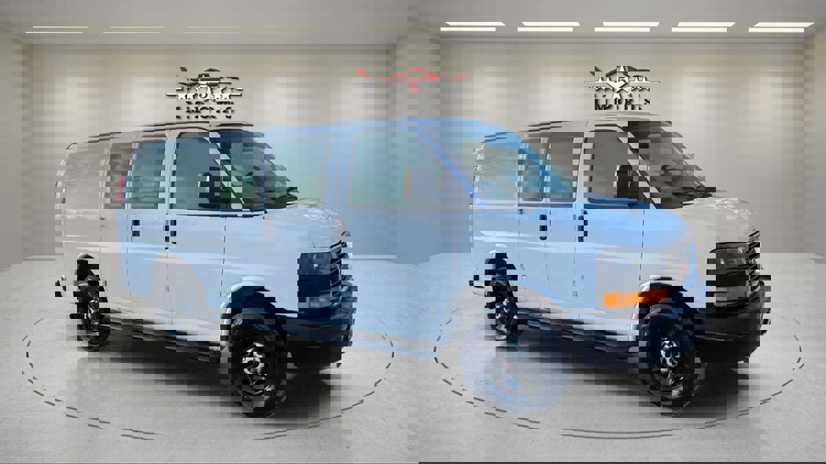 Used 2014 GMC Savana 2500 image 7