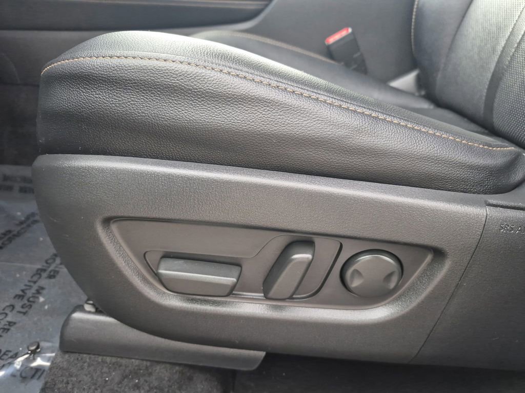 Used 2024 MAZDA CX-90 3.3 Turbo w/ Premium Package image 12