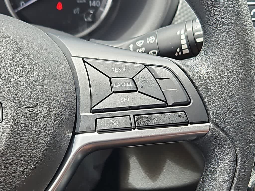 Used 2021 Nissan Kicks S FWD image 20