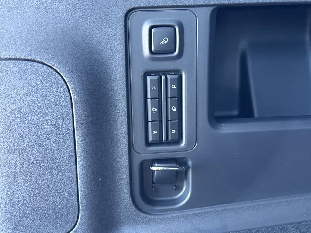 New 2026 Ford Expedition Max Platinum w/ Stealth Appearance Package image 19